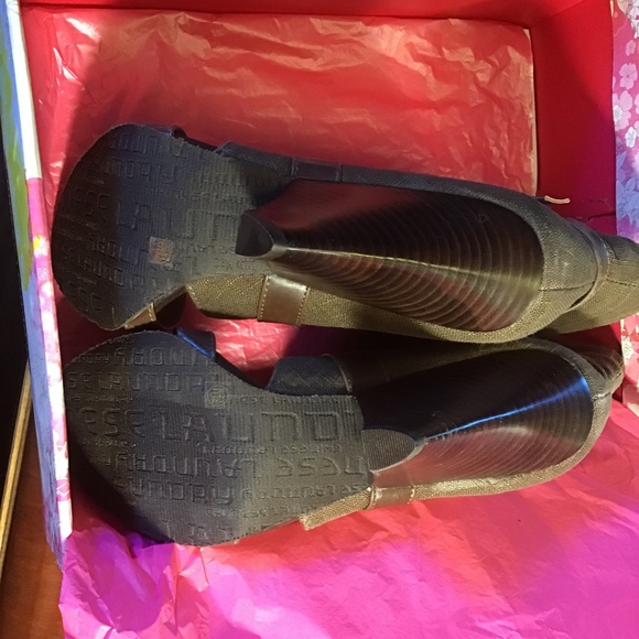 Chinese Laundry 7.5M heels (NIB) Shooters Peep - Picture 3 of 9